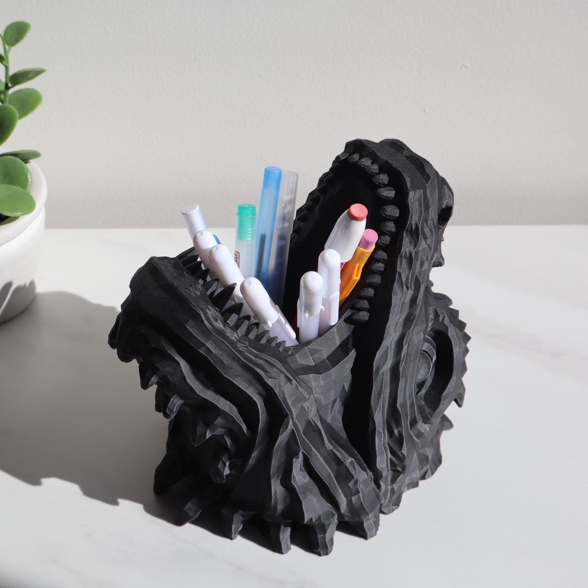 Dragon Head Pencil Holder, Dragon Open Mouth Container, Desk Organizer for Pens, Pencils, Perfect Gamer Gift, Fantasy Lover Pencil Holder