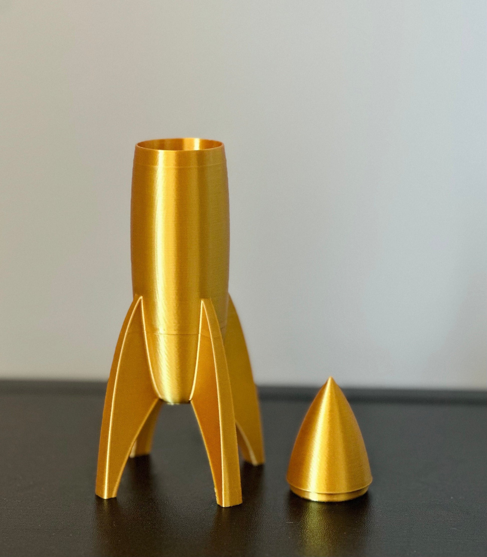 Golden Rocket Ship Container, Retro Rocket Ship With Lid And Storage, Rocket Decoration